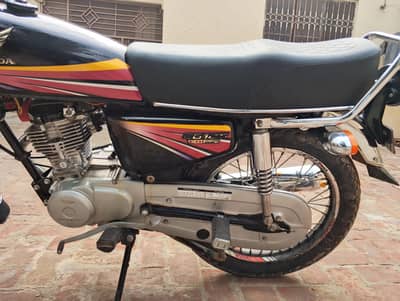I m salling my lush 125 every thing fit  0311 / 630/ 80 /72
