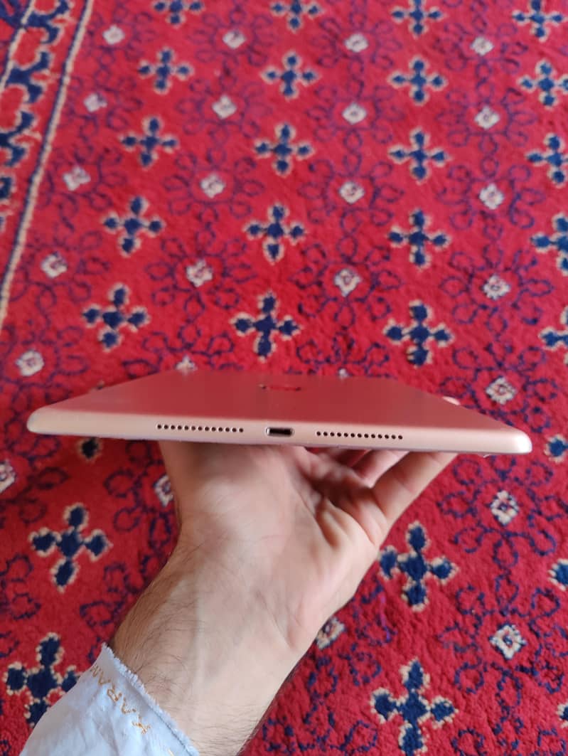 ipad 8generation 32GB 3