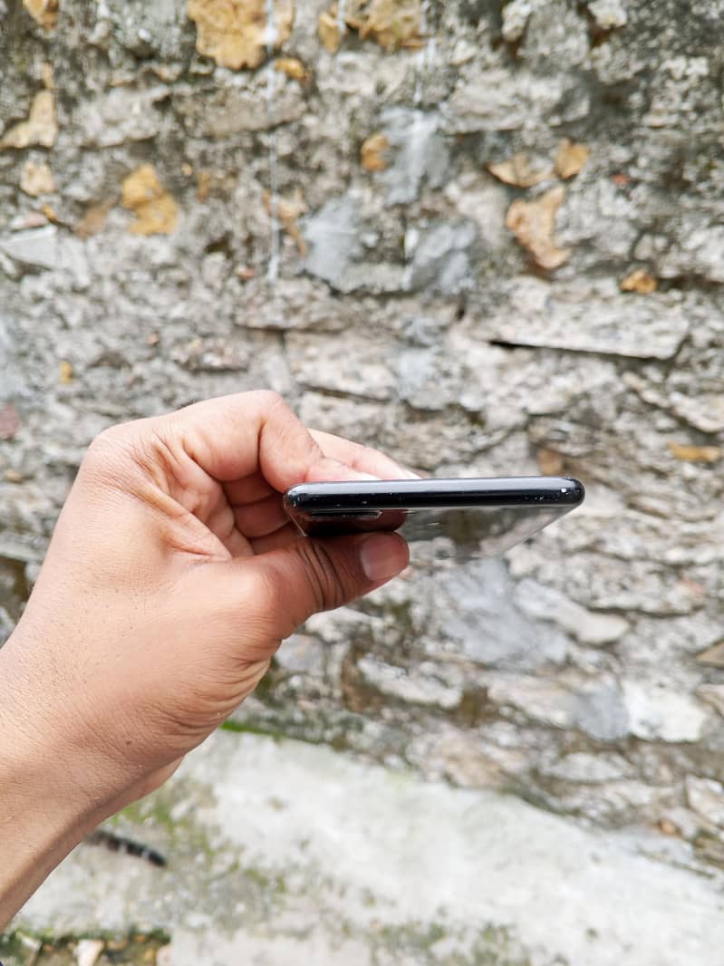 Apple iPhone 7 Plus 6