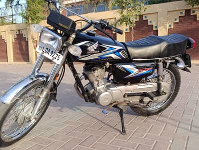 Honda 125 2003 model