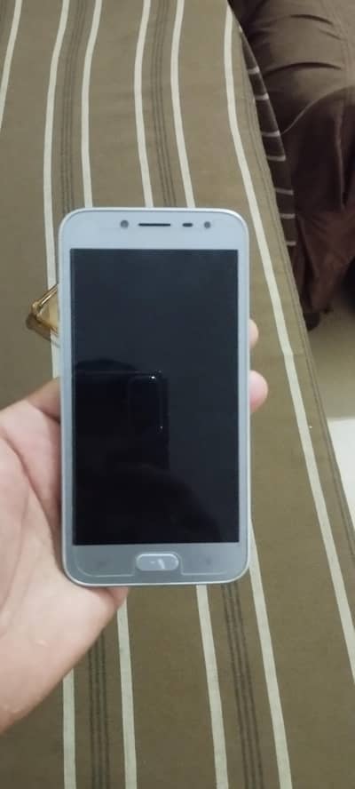 Selling my Samsung Mobile Grand Prime Pro