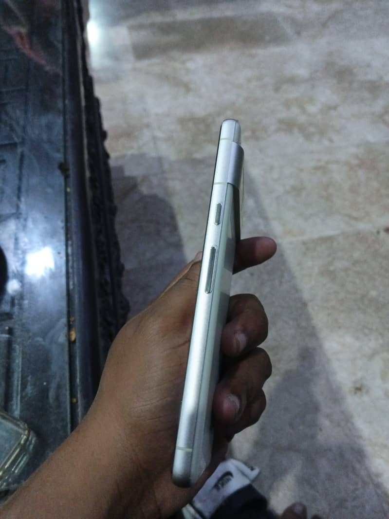 Google Pixel 7 2