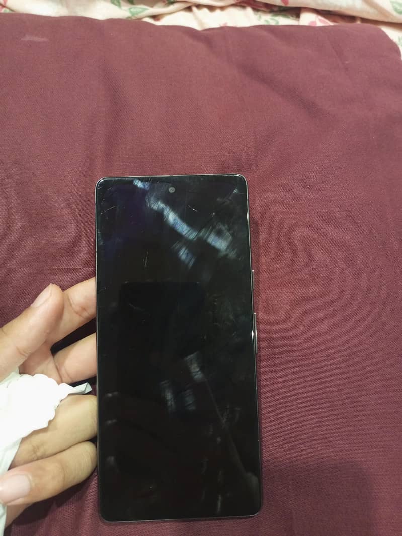 GOOGLE PIXEL 7 4