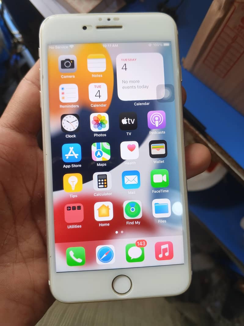 Apple iPhone 7 Plus 1