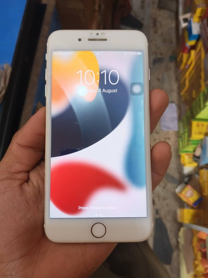 Apple iPhone 7 Plus 3