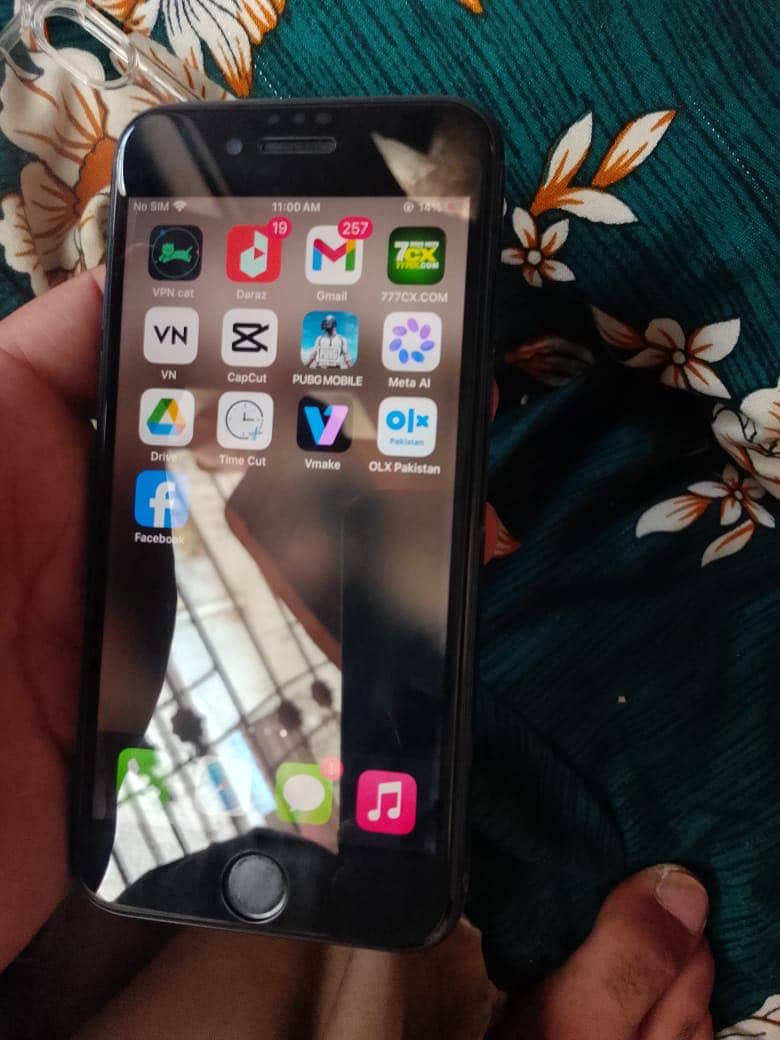 Apple iPhone SE 0
