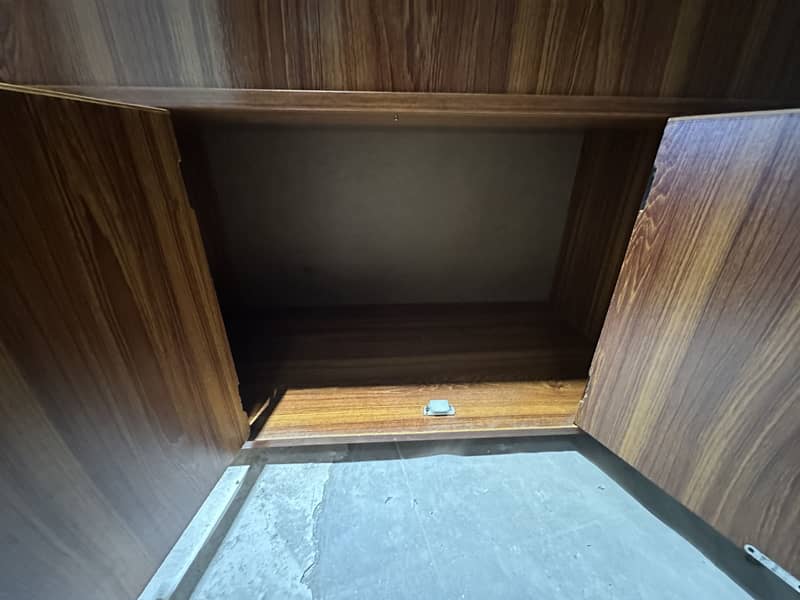 Iron table 1