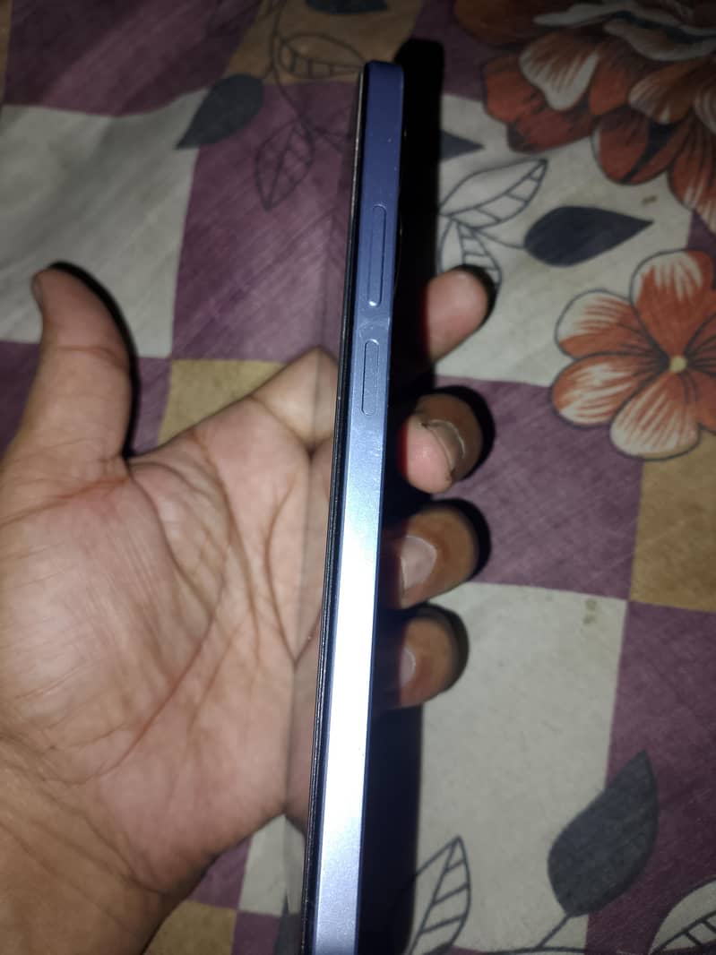 Realme Note 60 3