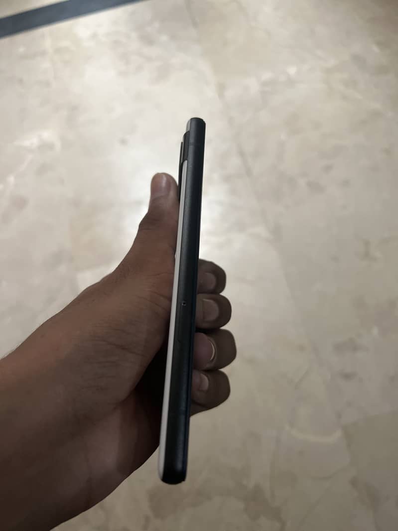 Google Pixel 6a 1