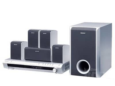 Sony DZ-100 Dolbay DTS 5.1 Home Theater