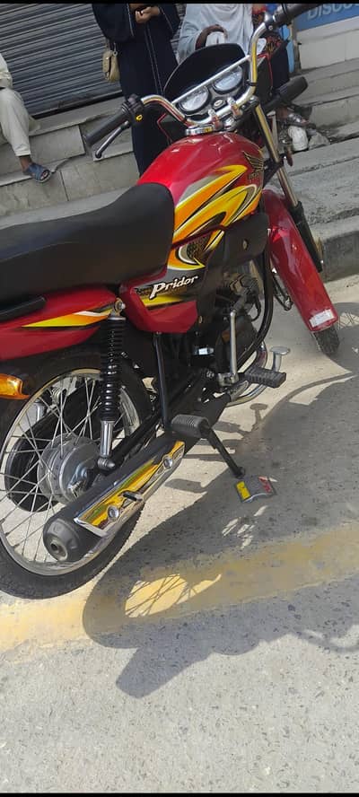 Honda pridor 25 model up for sale 10/10 condition