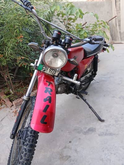 Kawasaki ke175