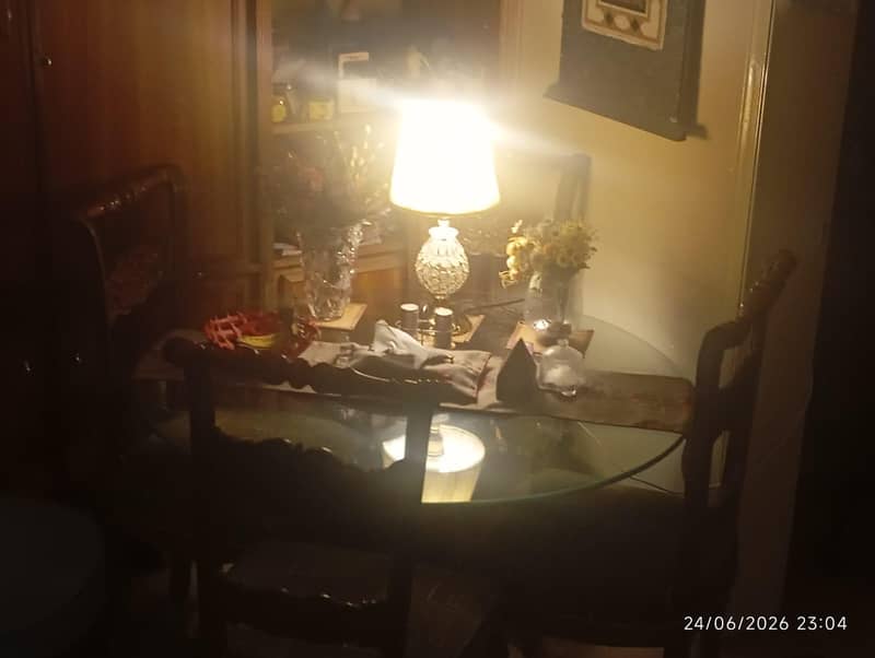 dining table /dining chairs /table/chairs 1