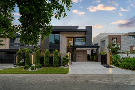 1 Kanal Very Luxury House | 6 Master Bedrooms | Swimming Pool I Cemina I Grand Double Height Lobby