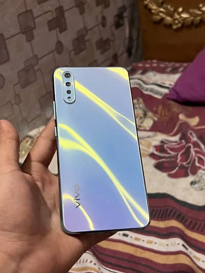 Vivo S1
