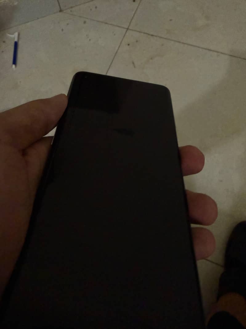 One Plus 9 Pro 5