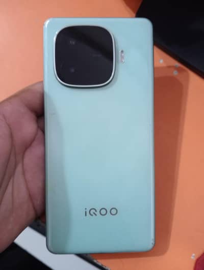 Vivo iQOO Z9 Turbo