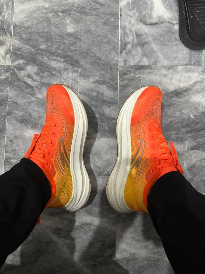 Anta super trainer 4