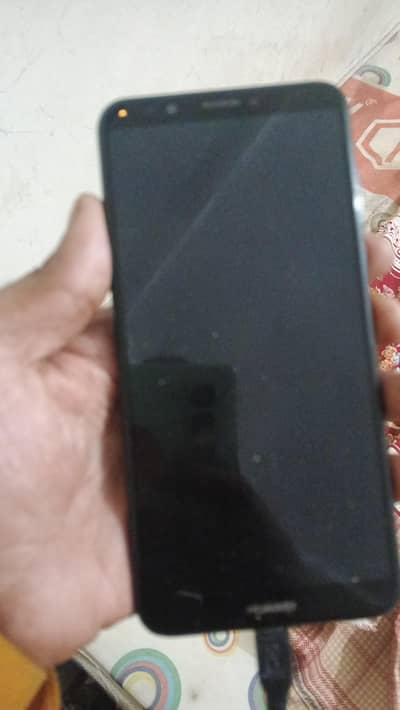 Huawei Y7