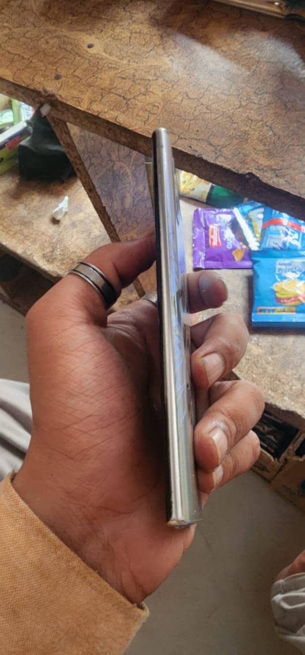 Samsung Mobile Note 10 4