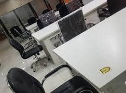 Social media And Customer service  Male And Female Staff
