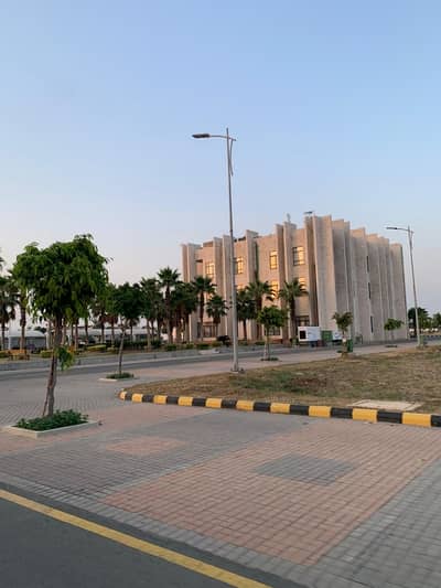 Own A Facing Park Residential Plot In 5 Marla Gujranwala