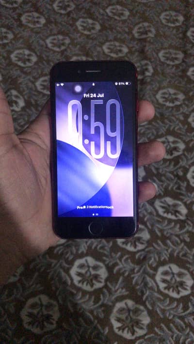 Apple iPhone SE