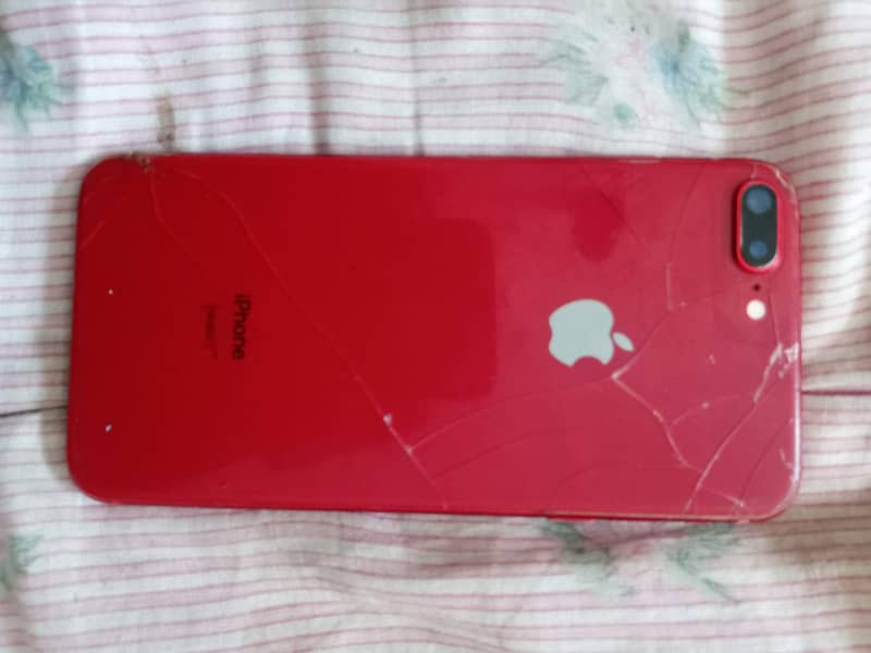 Apple iPhone 8 Plus 1