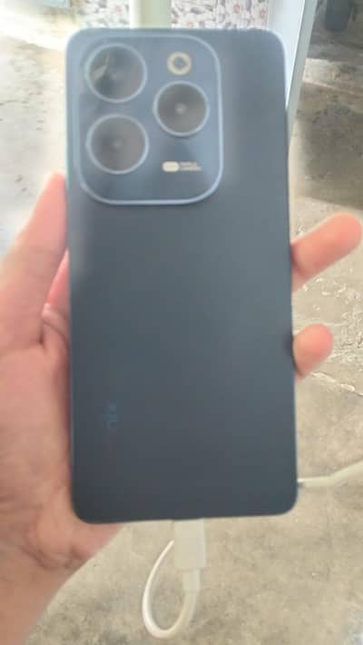 Infinix Hot 40