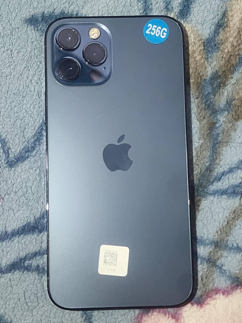 Apple iPhone 12 Pro 3