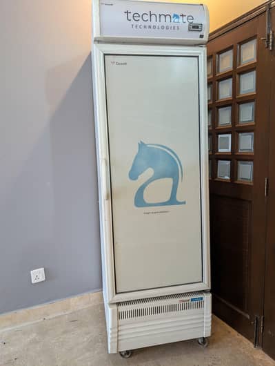 Fridge Caravell Commercial Chiller Freezer Display Cooler