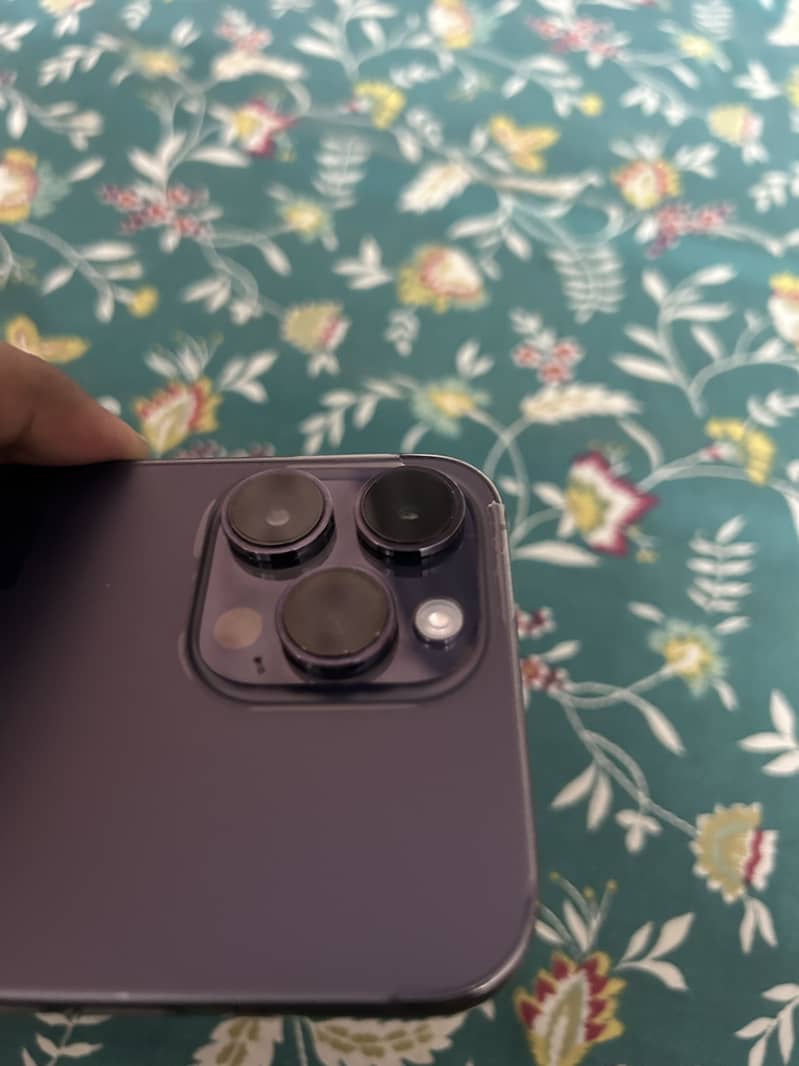 Apple iPhone 14 Pro Max 3