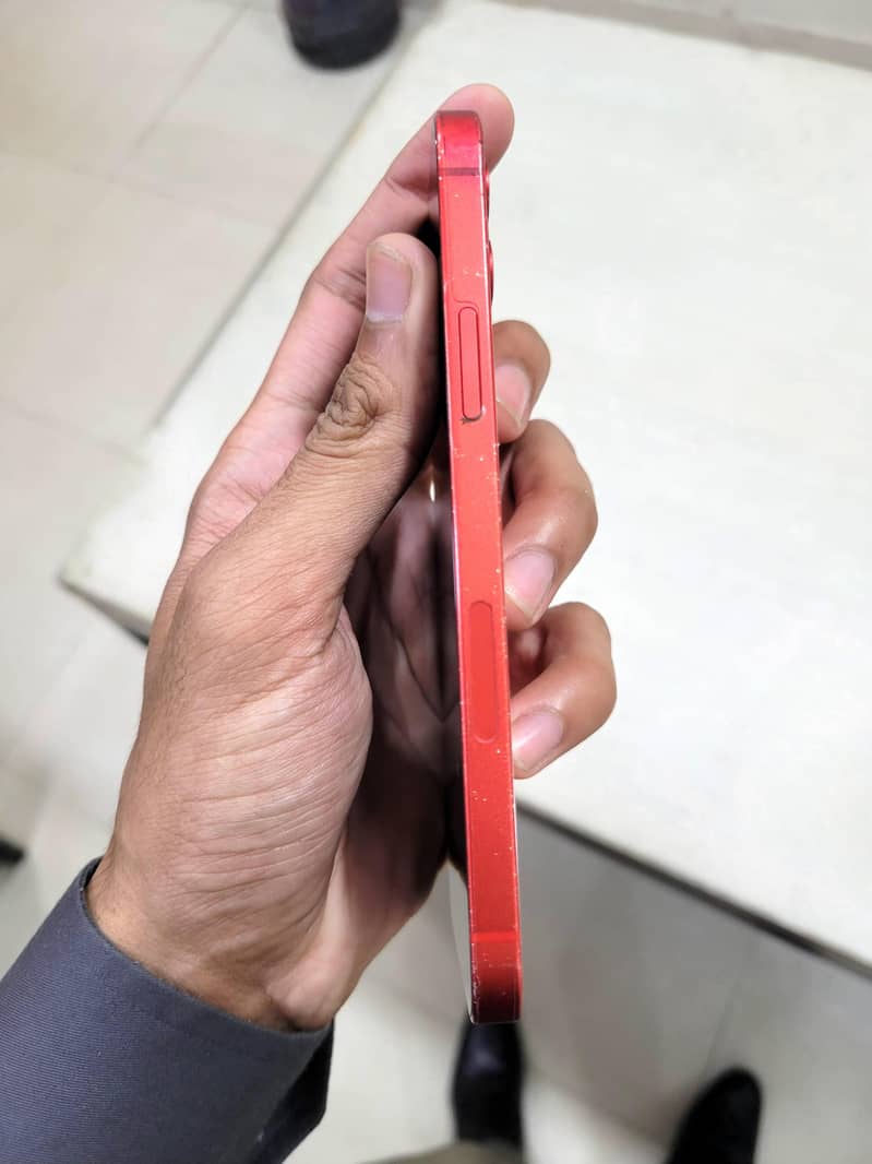 Apple iPhone 12 3