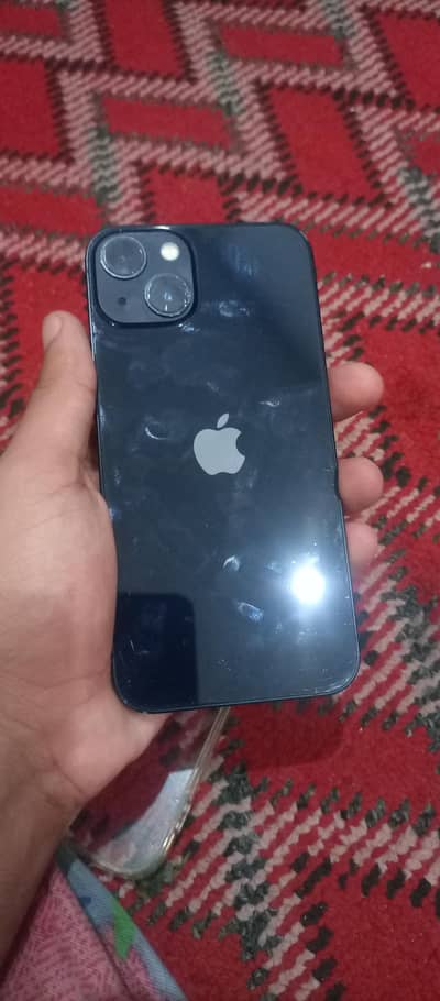 Apple iPhone 13
