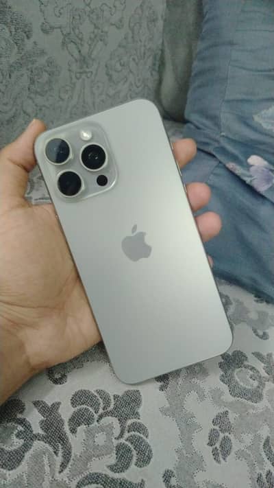 Apple iPhone 15 Pro Max JV