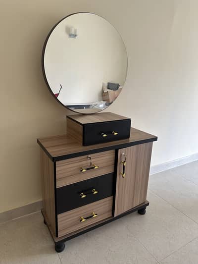 Modern Dressing Table with Round Mirror – Almost Brand New | Ideal fo