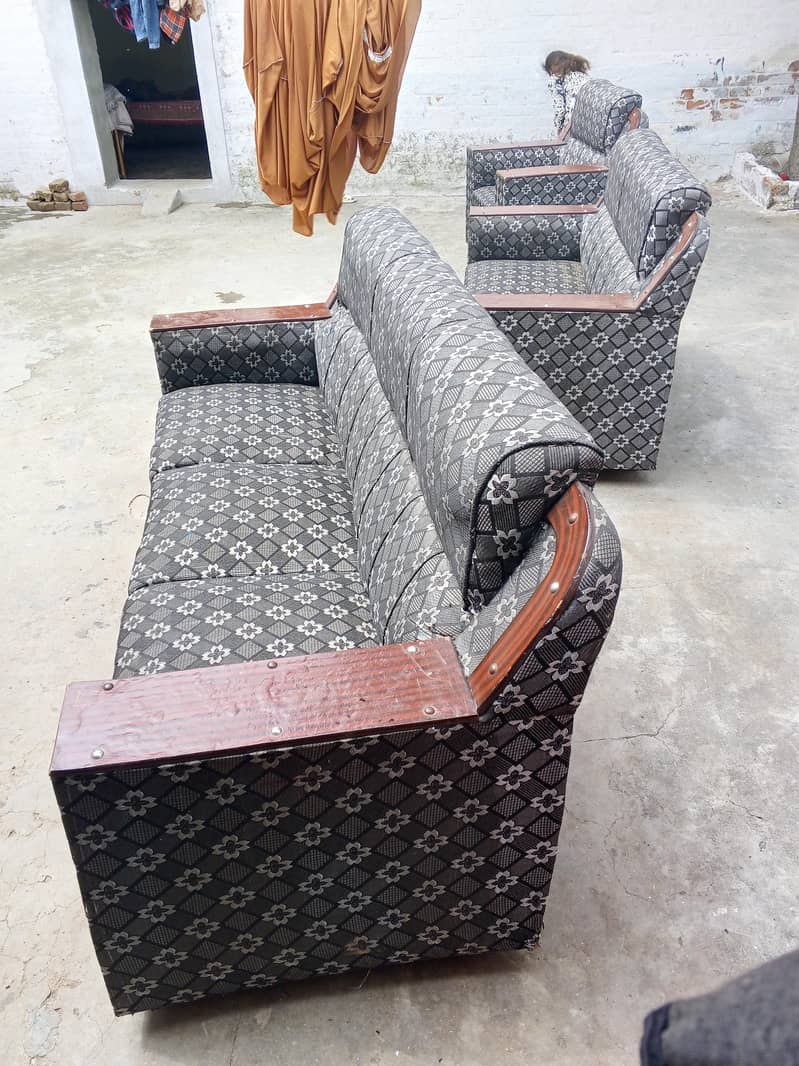 Sofa seat 4