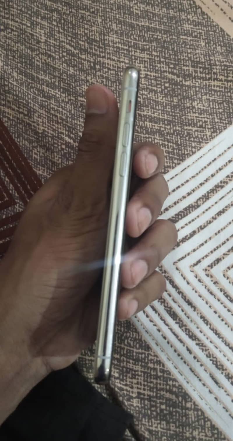 iPhone X 2