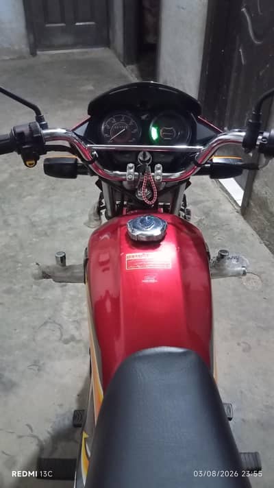 Motor cyclel 2025