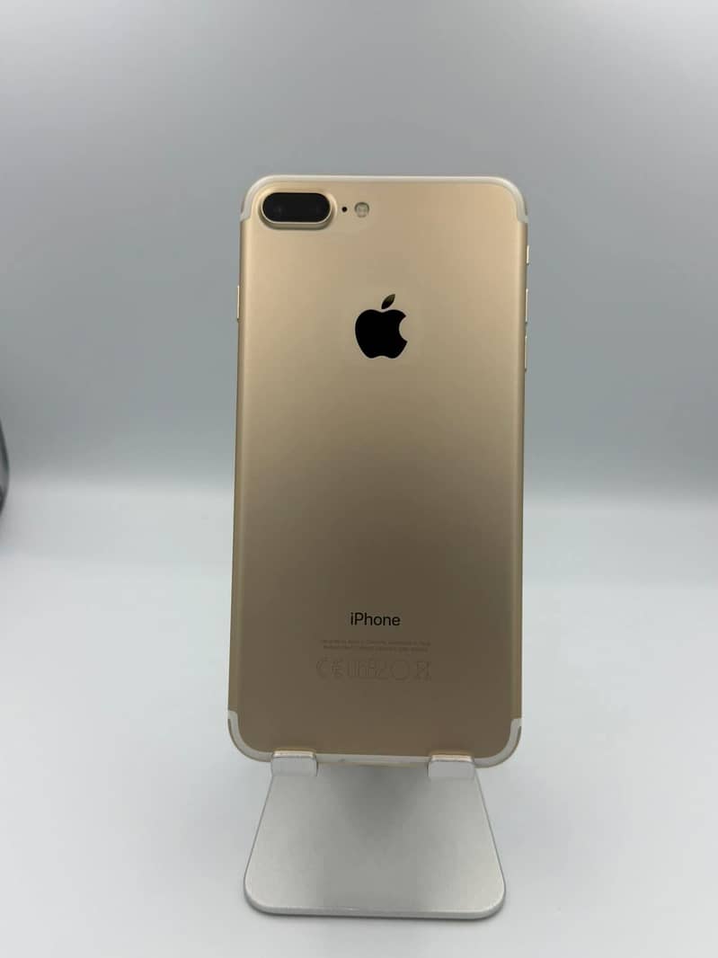 Apple iPhone 7 Plus 1