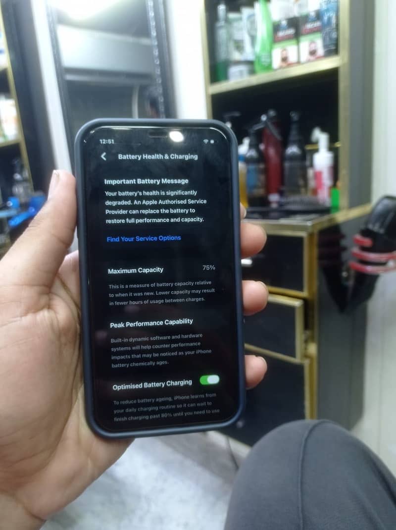 Apple iPhone 11 0