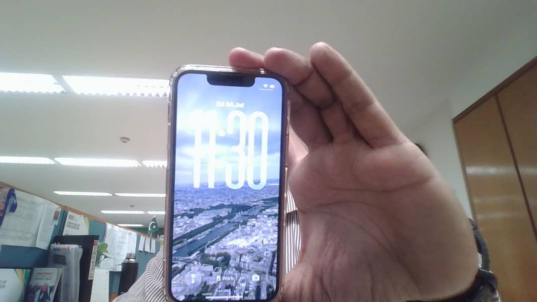 Apple iPhone 13 mini 0
