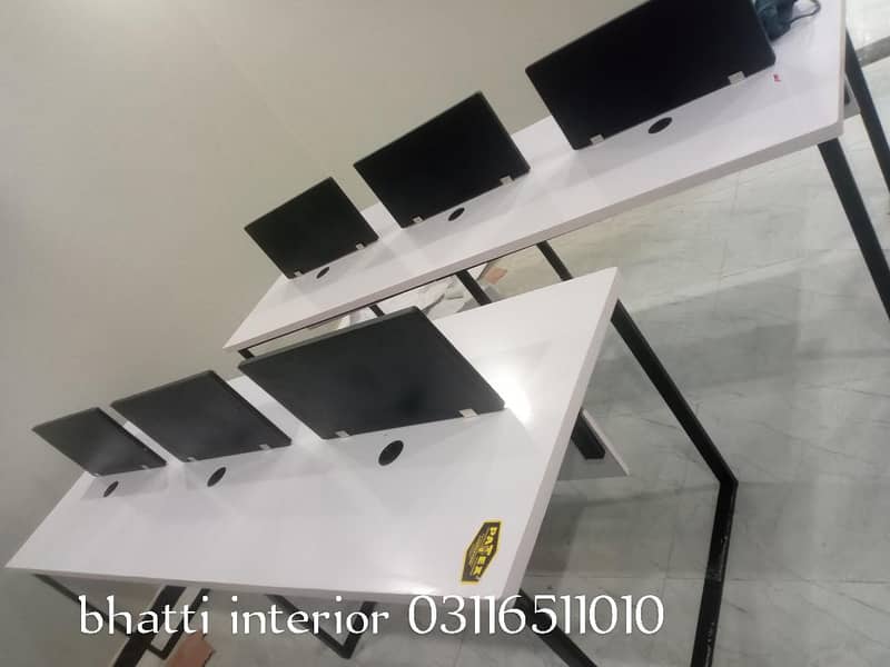 workstation/Cubical 10