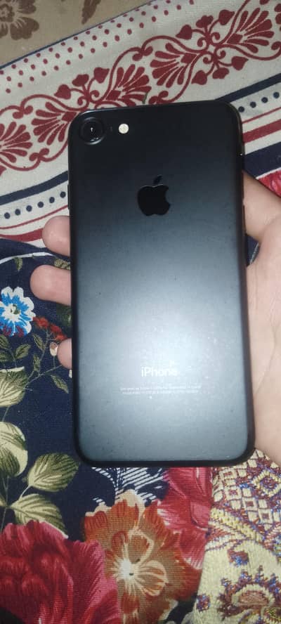 Apple iPhone 7