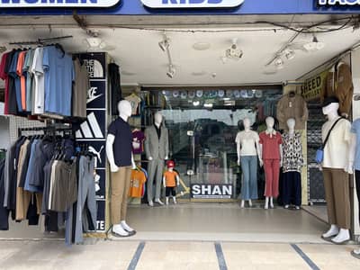 Need salesman for garment shop
