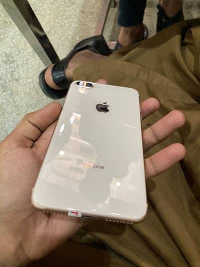Apple iPhone 8 Plus