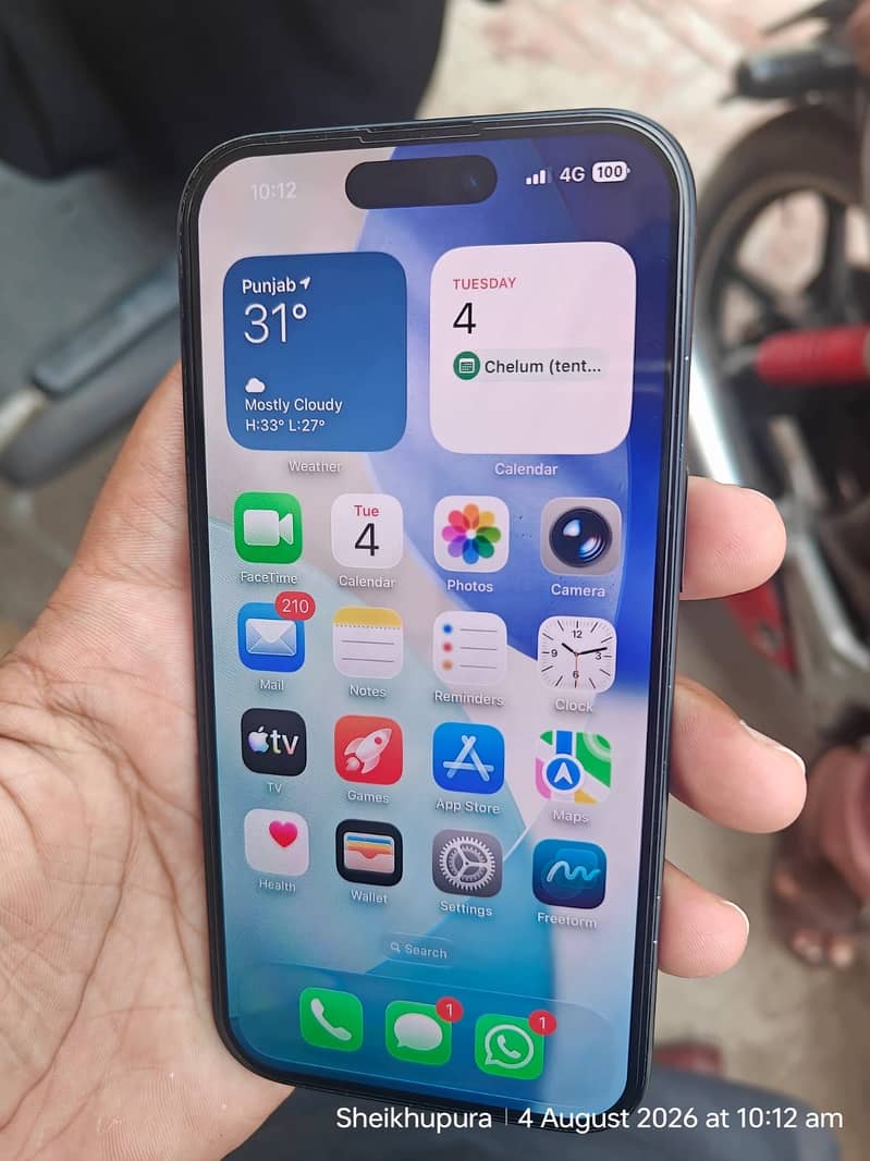 Apple iPhone 15 6