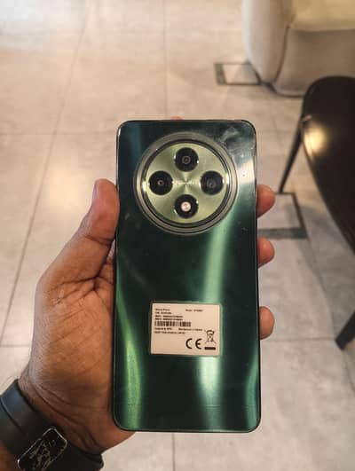 OPPO Reno 12F 8/256  box charger sat exchange possible