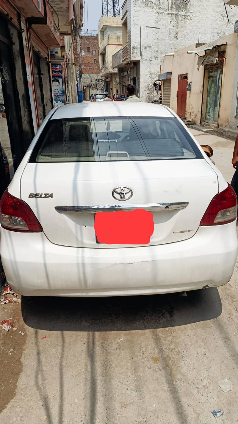 Corolla belta 1