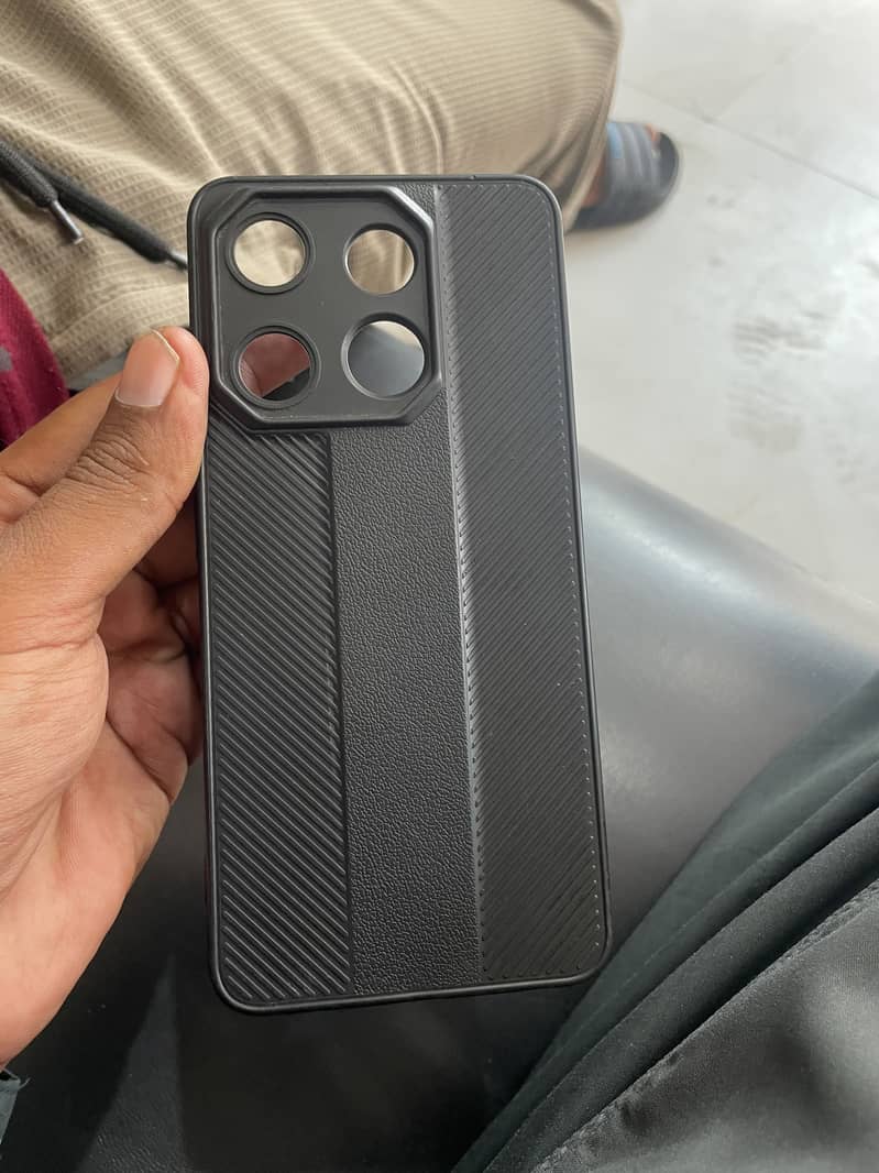 Infinix 4